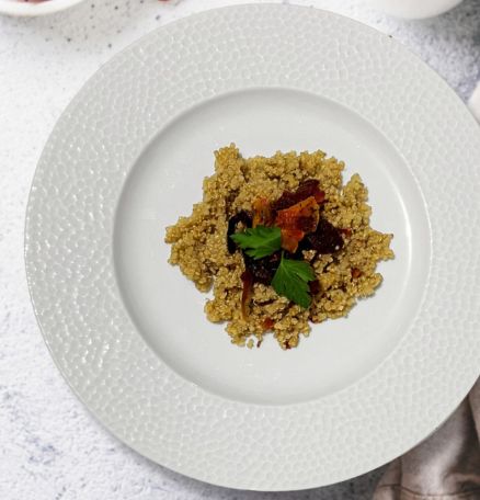 Couscous de potiron, betterave sauce tahin