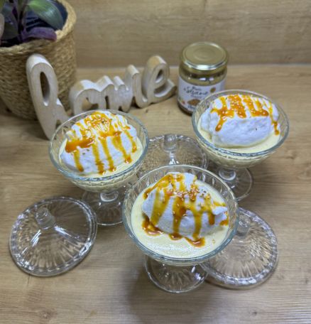 Ile flottante sésame et caramel beurre salé